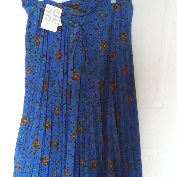 LuLaRoe Dresses & Skirts - NWT | LULAROE | Floral DEANNE Skirt